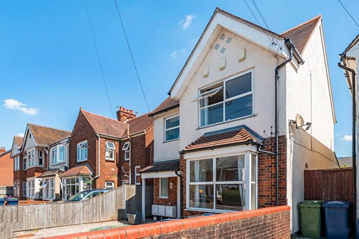 6 Bedroom Detached House For Sale In East Oxford, Oxford, OX4