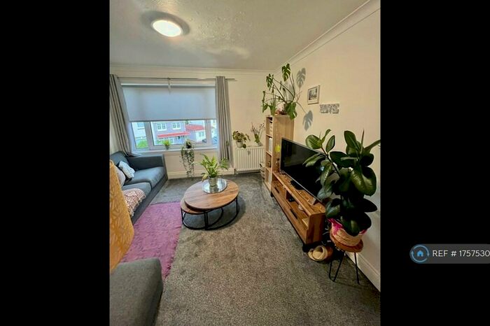 1 Bedroom Flat To Rent In Millersneuk Crescent, Millerston, Glasgow, G33