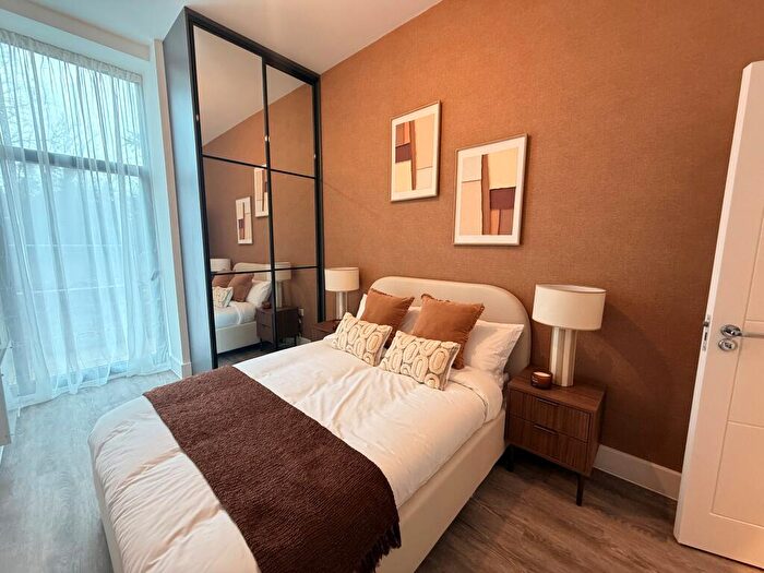 2 Bedroom Apartment To Rent In The Stow, Harlow, CM20