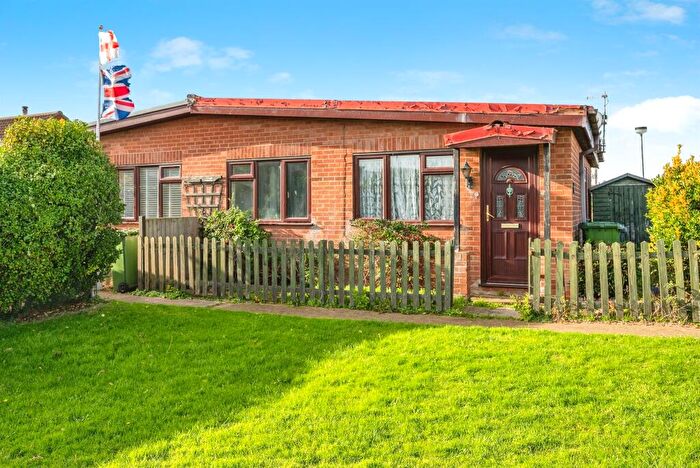 2 Bedroom Semi-Detached Bungalow For Sale In Coastline Village, Walcott, Norwich, NR12
