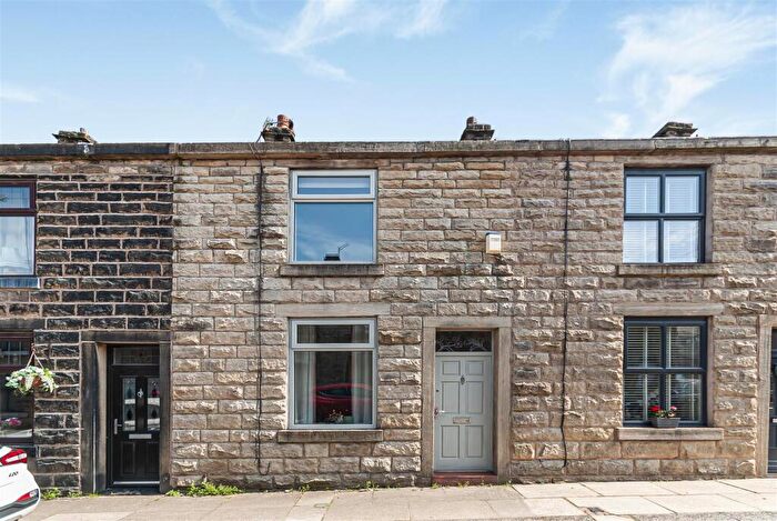 2 Bedroom Terraced House To Rent In St. Pauls Street, Ramsbottom, Bury, BL0