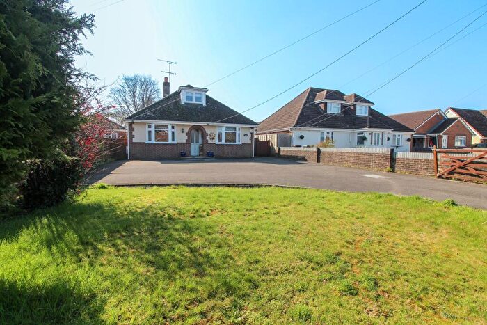 3 Bedroom Bungalow For Sale In Blandford Road, Sturminster Marshall, Wimborne, BH21