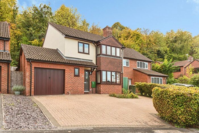 4 Bedroom Detached House For Sale In White Oak Way, Anna Valley, Andover, SP11