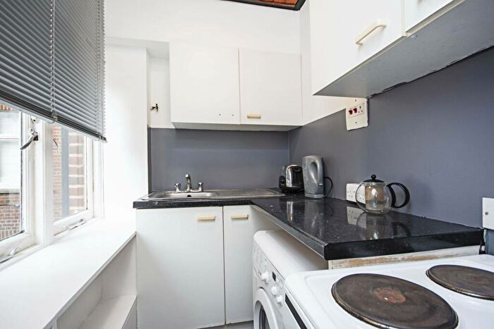 1 Bedroom Flat To Rent In Abercorn Place, St John's Wood, London, NW8