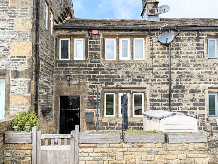 2 Bedroom Cottage For Sale In Upper Hagg, Thongsbridge/Honley, Holmfirth, HD9