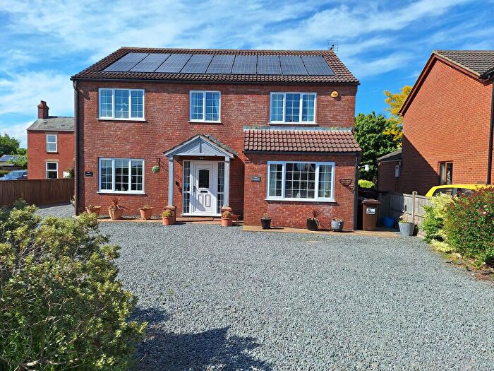 4 Bedroom Detached House For Sale In Washway Road, Saracen's Head, PE12