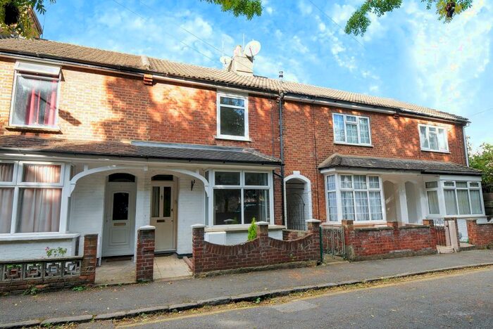 2 Bedroom Terraced House To Rent In Alexander Road, Aylesbury, HP20