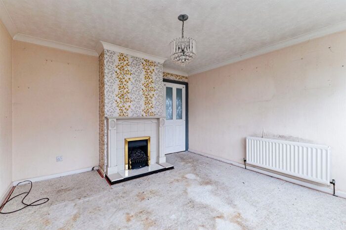 3 Bedroom Terraced House For Sale In Dunlane Close, Middlesbrough, TS5