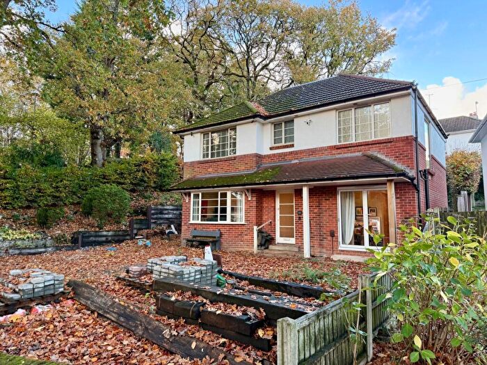 4 Bedroom Detached House For Sale In Hatherden Avenue, Lower Parkstone, BH14