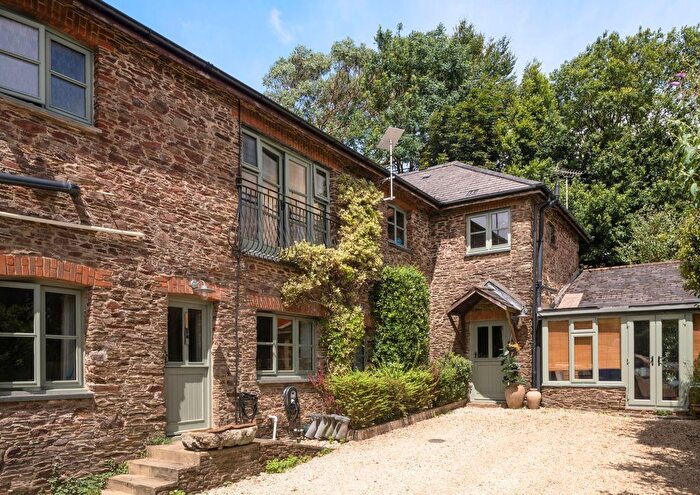 4 Bedroom Detached House For Sale In Paddlelake Barn, Dartmouth, Devon, TQ6