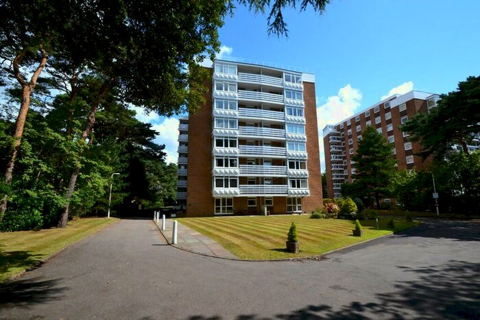 2 Bedroom Flat To Rent In East Cliff, BH1