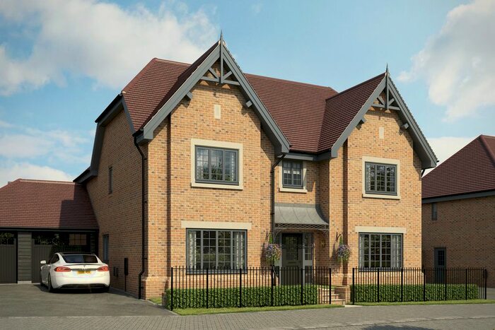 5 Bedroom Detached House For Sale In Risborough Road, Little Kimble, Aylesbury, HP17