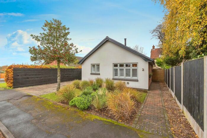2 Bedroom Detached Bungalow For Sale In The Green, Elston, Newark, NG23