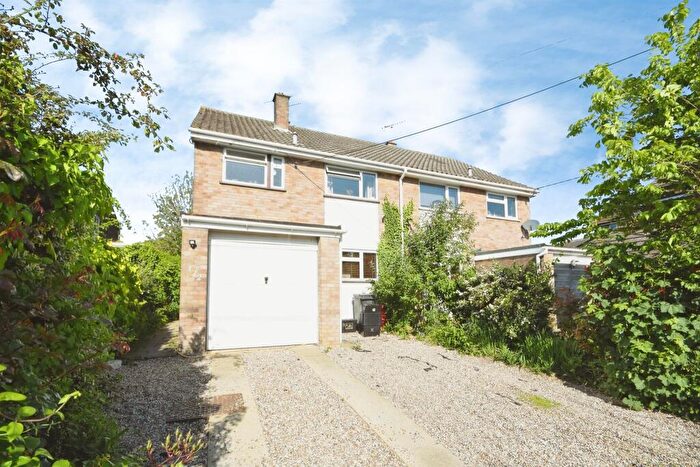 3 Bedroom Semi-Detached House For Sale In Notley Road, Braintree, CM7