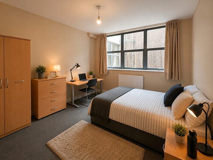5 Bedroom Flat To Rent In St Augustines Parade, Bristol, BS1