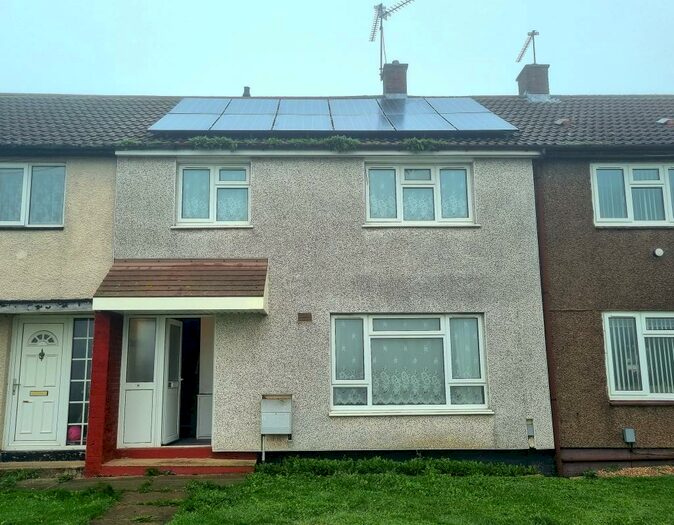 3 Bedroom House To Rent In Helmsley Way, Corby, NN18