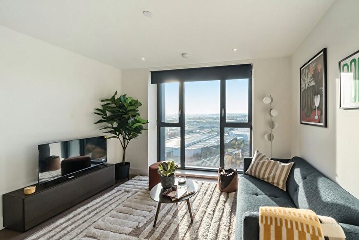 Studio To Rent In Whitehall, Leeds, LS12