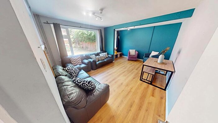 8 Bedroom Terraced House To Rent In Weston Avenue, Arboretum, Nottingham, NG7