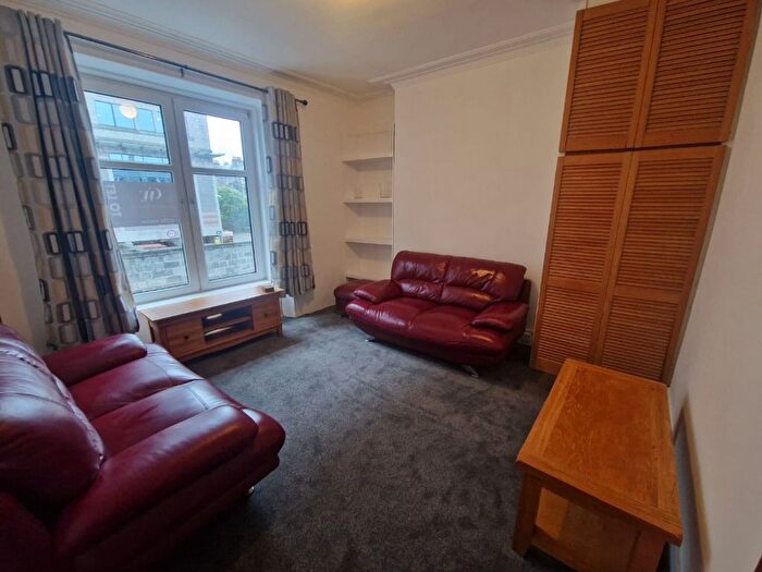 1 Bedroom Flat To Rent In Hardgate, City Centre, Aberdeen, AB11