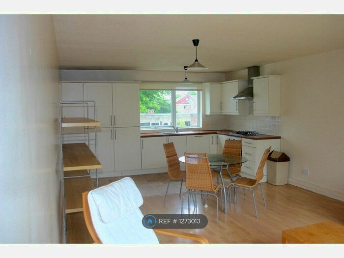 2 Bedroom Flat To Rent In Oakdale Road, Sheffield S7
