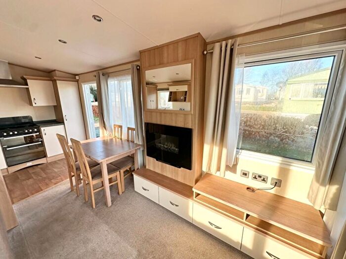 3 Bedroom Caravan For Sale In Carnforth, Lancashire, LA6