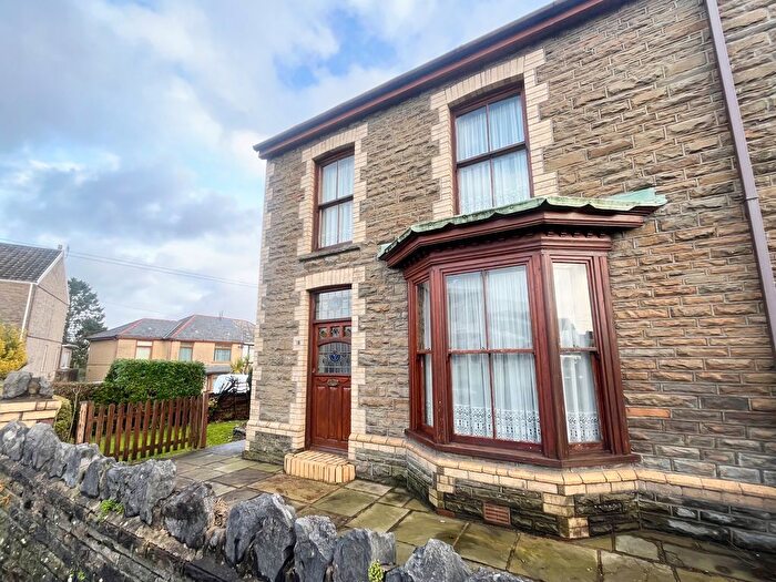 3 Bedroom End Terrace House For Sale In Cardonnel Road, Neath, SA10