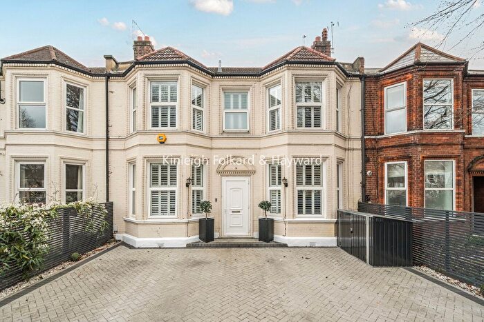 4 Bedroom Terraced House For Sale In Hither Green Lane, Hither Green, London, SE13