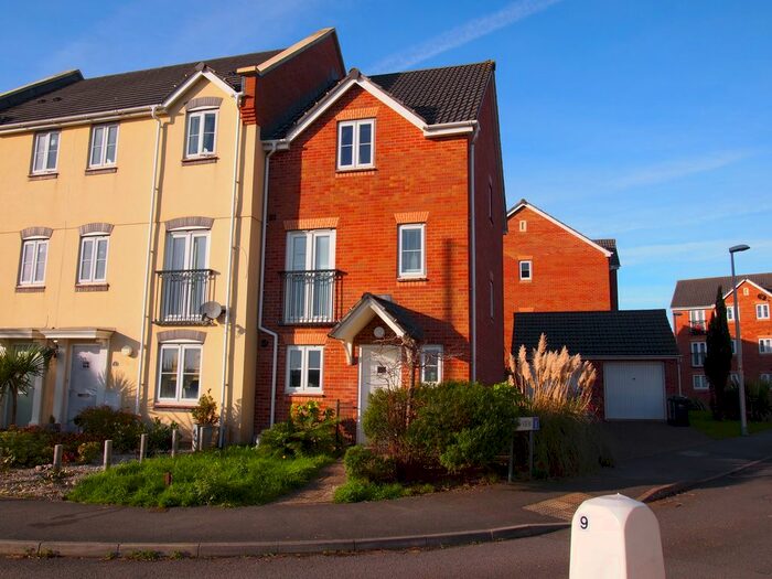 4 Bedroom Town House To Rent In Cutterburrow Lane, Braunton, EX33
