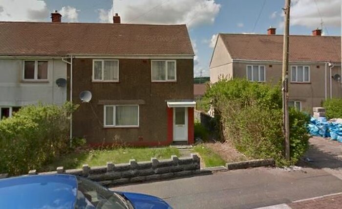 2 Bedroom Property To Rent In Woodford Road, Blaenymaes, Swansea, SA5