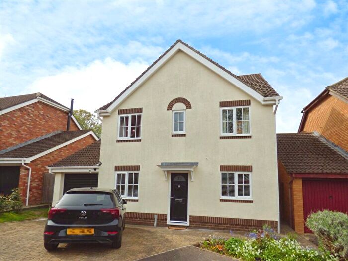 4 Bedroom Detached House For Sale In Mallard Gardens, Hedge End, Southampton, SO30