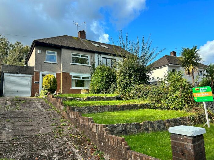 3 Bedroom Property To Rent In Ty'r Winch Road, Old St Mellons, Cardiff, CF3