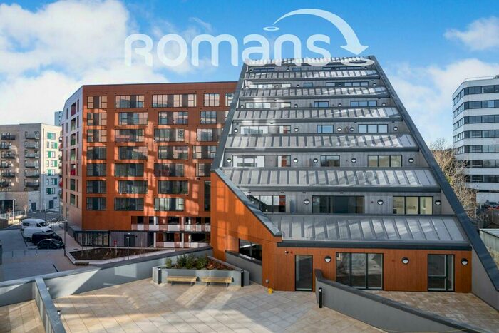 2 Bedroom Apartment To Rent In The Grand Exchange, RG12