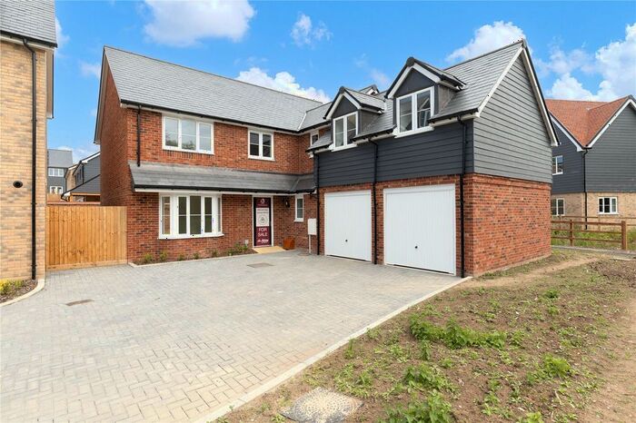 4 Bedroom Detached House For Sale In Bartlow Road, Linton, Cambridge, CB21