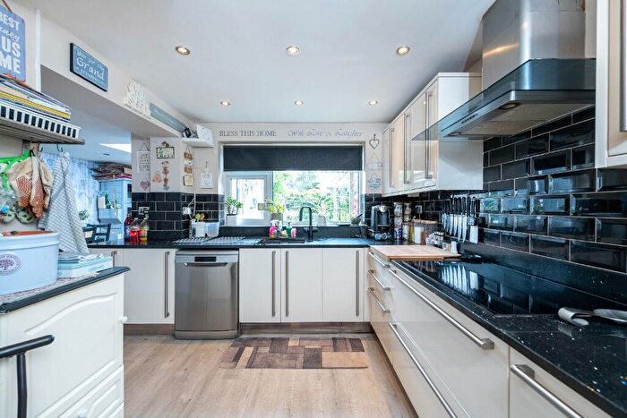 4 Bedroom Detached House For Sale In Linchfield Close, Deeping St James, PE6