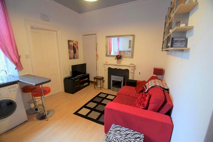 1 Bedroom Flat To Rent In Leadside Road, Aberdeen, AB25