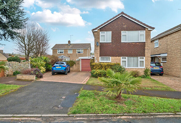 4 Bedroom Detached House For Sale In Pullen Court, Gotherington, Cheltenham, Gloucestershire, GL52