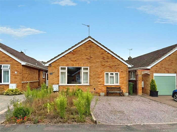 1 Bedroom Bungalow For Sale In Dickens Road, Harbury, Leamington Spa, Warwickshire, CV33
