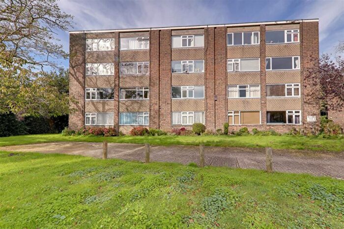 Apartment For Sale In Broadwater Street East, Worthing, BN14