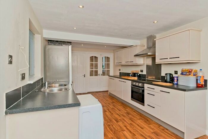 3 Bedroom Cottage For Sale In Hermiston, Currie, EH14