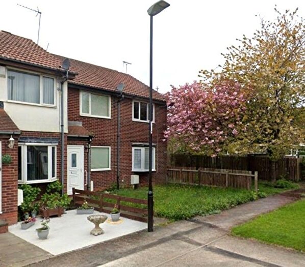 2 Bedroom Semi-Detached House To Rent In Burlington Close, Sunderland, SR2