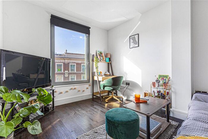 1 Bedroom Apartment To Rent In Kingsland High Street, London, E8