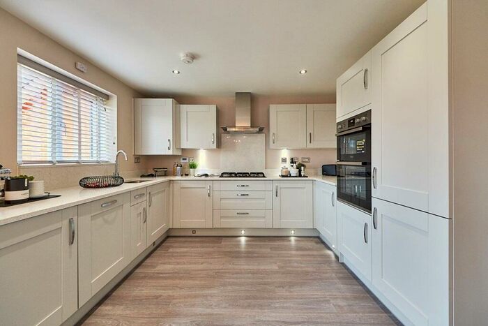 5 Bedroom Detached House For Sale In Three Counties Way, Haverhill, CB9