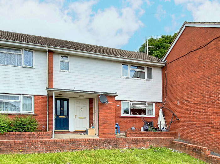 1 Bedroom Maisonette To Rent In Murrell Road, Ash, GU12