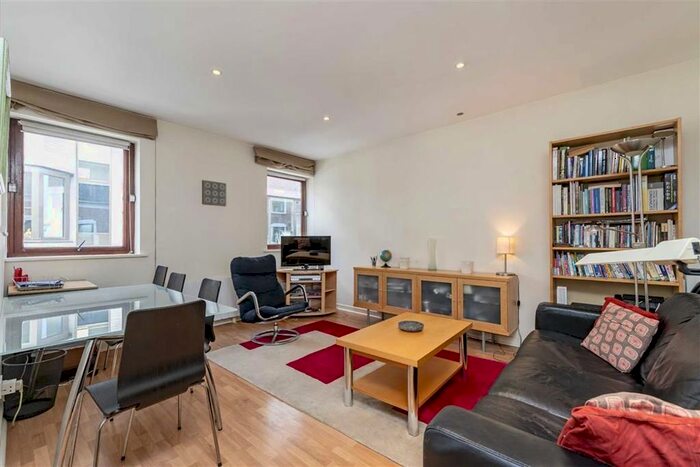 1 Bedroom Flat To Rent In Marshall Street, London, W1F