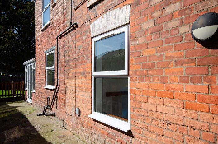 2 Bedroom Terraced House To Rent In Queen Street, Withernsea, HU19