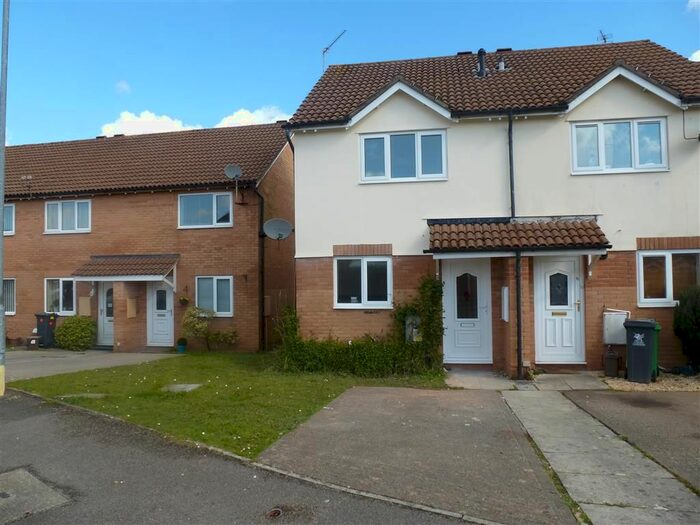 2 Bedroom Property To Rent In Cherrydown Close, Thornhill, Cardiff, CF14
