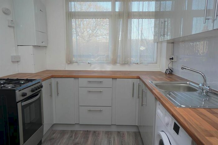 3 Bedroom Maisonette To Rent In Park View Road, Hillsborough, Sheffield, S6