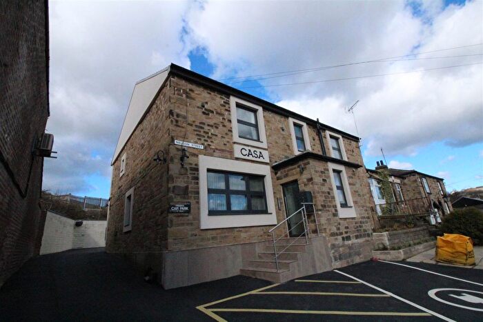 1 Bedroom Flat To Rent In Nelson Street, Birstall, Batley, WF17