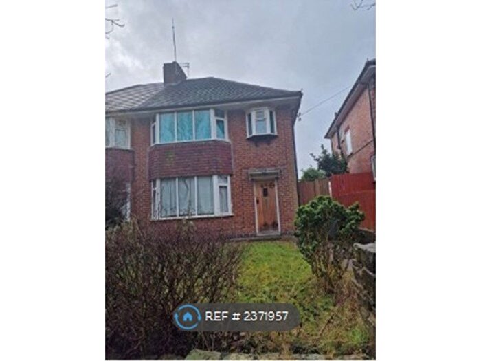 3 Bedroom Semi-Detached House To Rent In Hillsway, Littleover, Derby, DE23