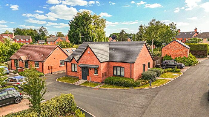 2 Bedroom Bungalow For Sale In Appleyard Close, Rothley, LE7